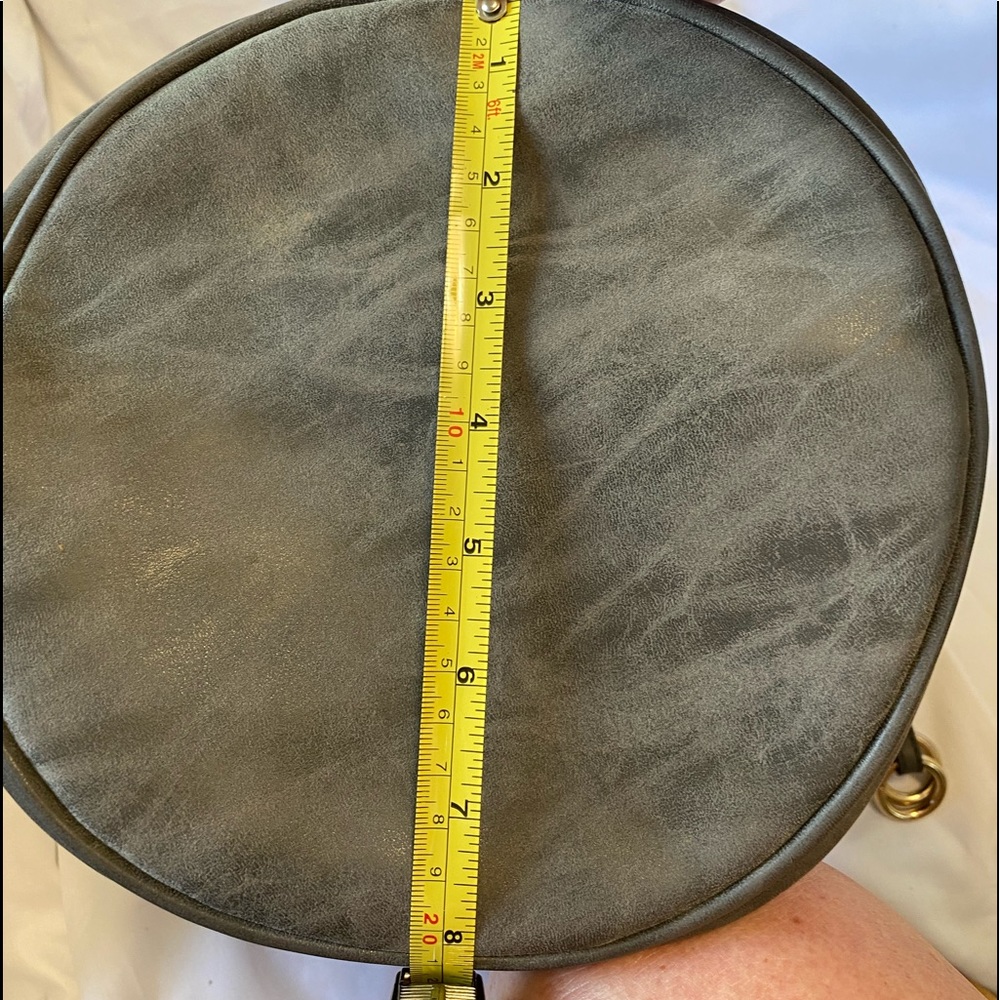 Gray Leather Drawstring Closure Shoulder Purse - image 4